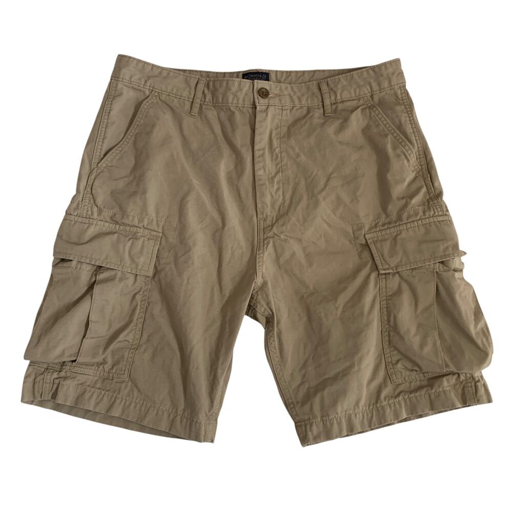 Levi’s Men's Size 36 Carrier Cargo 9.5" Non-Stretch Zip Fly Chino Shorts